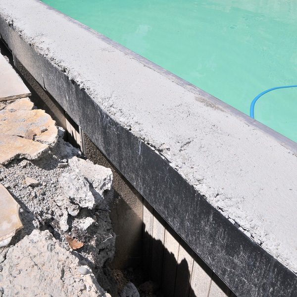 réparation partie technique piscine Bouches du Rhône